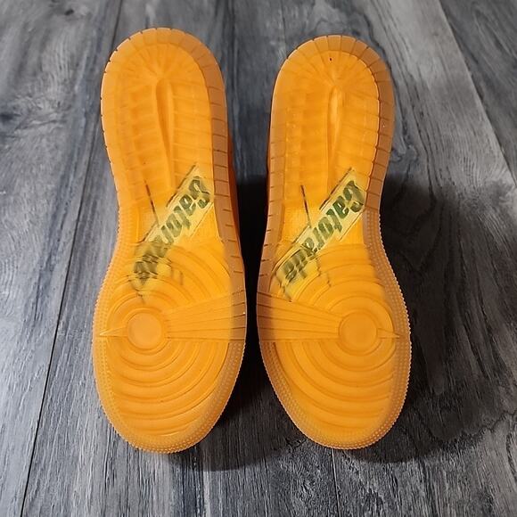 Air Jordan1 Retro High Gatorade Orange Peel Size 4Y GS AJ6000-880 - Picture 8 of 8